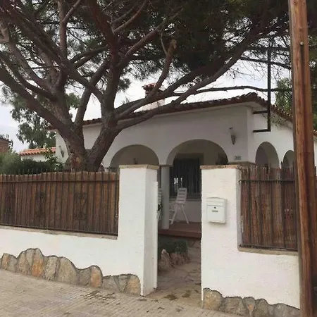 Maison De Espagnole En Bord De Villa