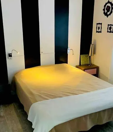 Maison De Espagnole En Bord De Miami Playa