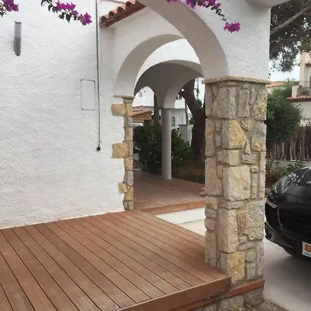 Villa Maison De Espagnole En Bord De *